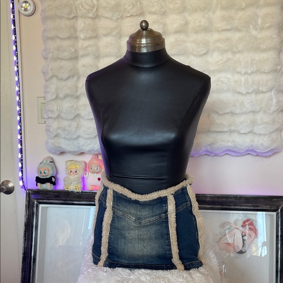 Dolls Kill Denim Skirt with Tan Trim NWT - Picture 4 of 11